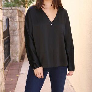 Vince Pearl-Button Long Sleeve V-Neck Blouse Black
